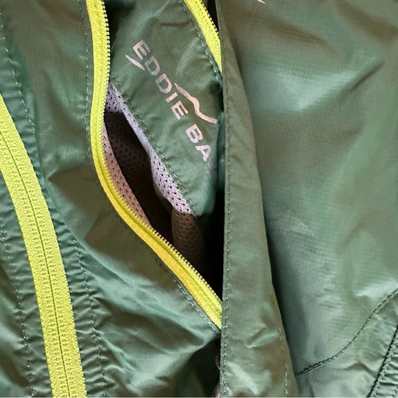Eddie Bauer  Men's Packable Cloud Cap Waterproof Rain Jacket size S(i9 - Picture 6 of 15